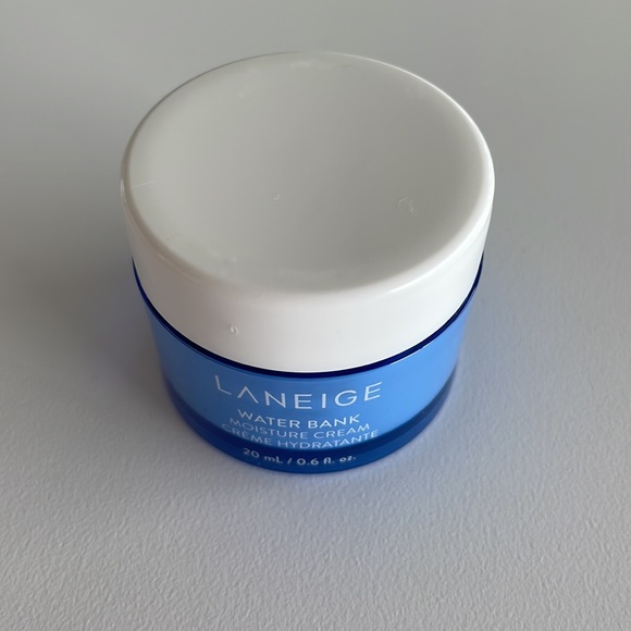 Laniege sample kit - Picture 6 of 6